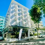 Eiffel Hotel