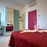 Hotel Eiffel Rimini