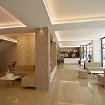 Hotel Eiffel 3*