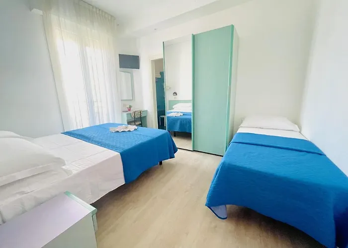 Otel Eiffel 3*