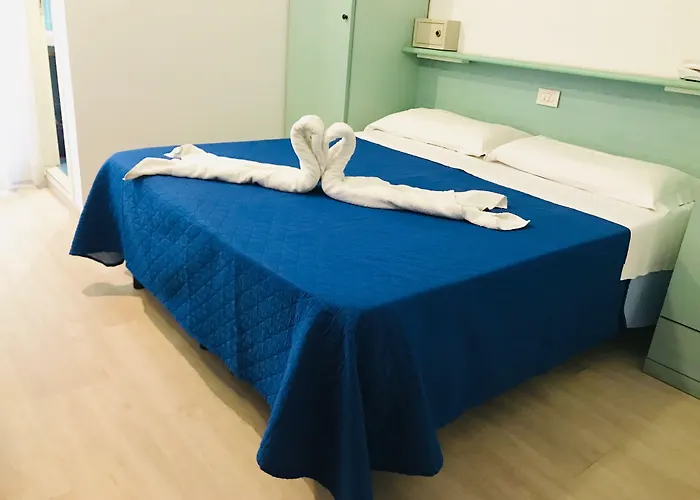 Eiffel Otel Rimini