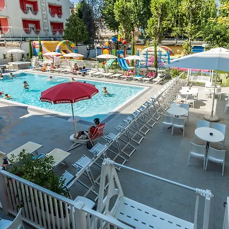 Eiffel Hotel